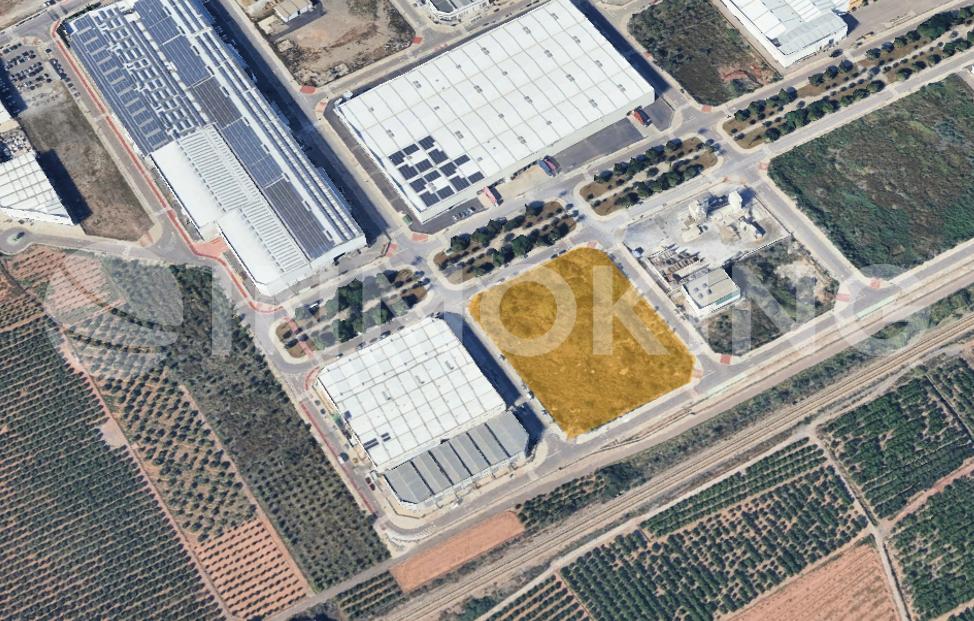Foto de la propiedad Solar uso industrial fachada a 4 calles , Quartell